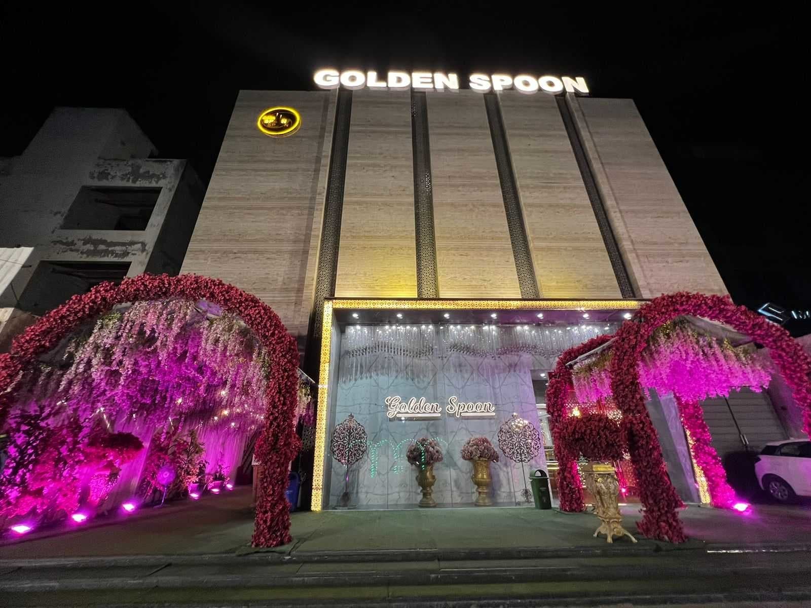 Golden Spoon Banquet Photos, Gt Karnal Road, Delhi Pictures & Images
