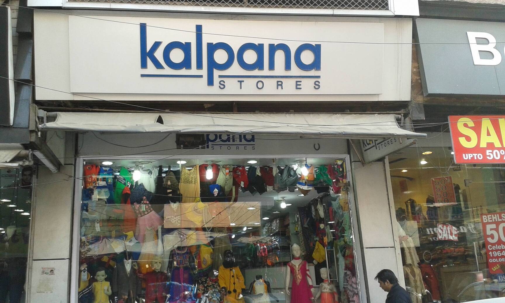 levis karol bagh