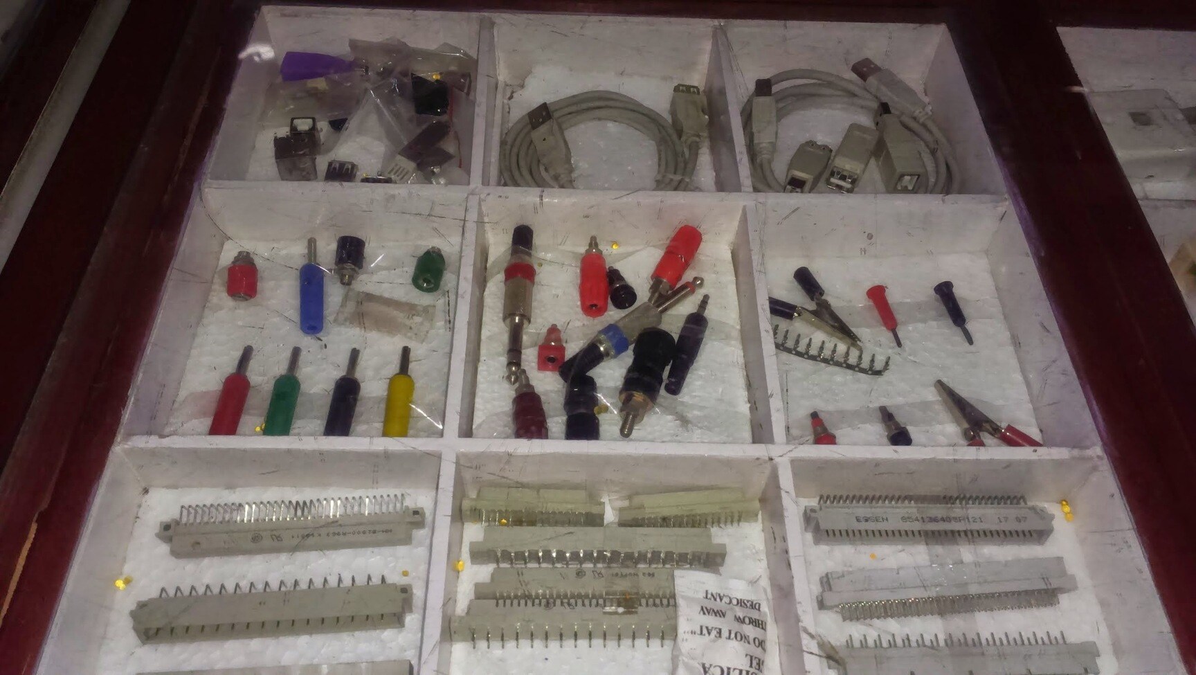 Catalogue Om Sai Cabletronis in Nehru Place , Delhi Justdial