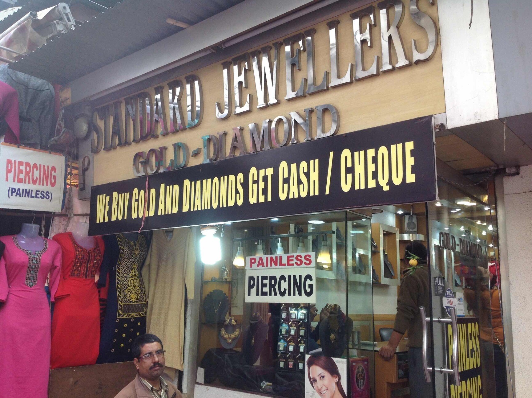 Top Sparkles Diamond Jewellery Showrooms in Chandigarh Best Sparkles