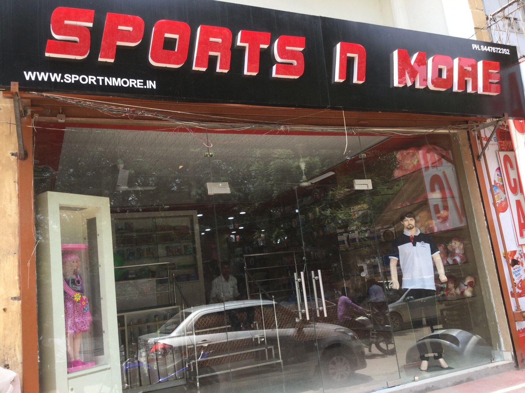 Nike Factory Store Chattarpur Readymade Garment Retailers In Delhi Justdial