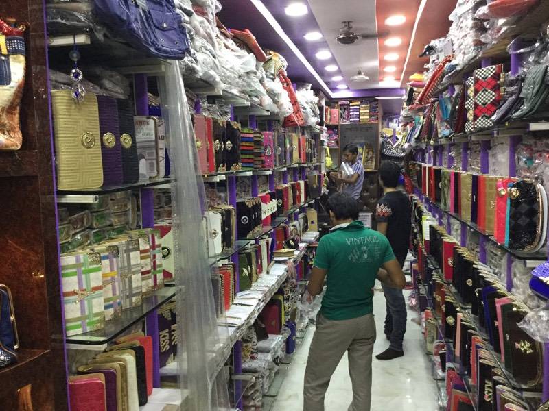 nabi karim purse market