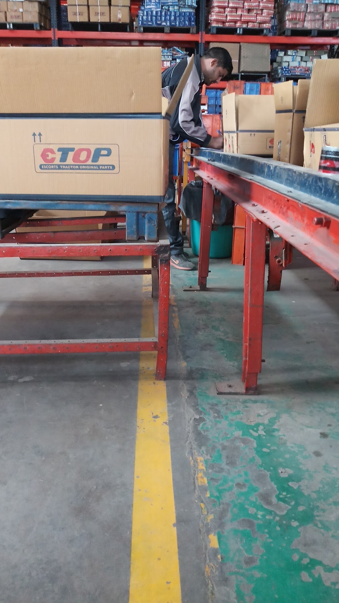 Catalogue Maa Laxmi Auto Mobile in Faridabad , Faridabad Justdial