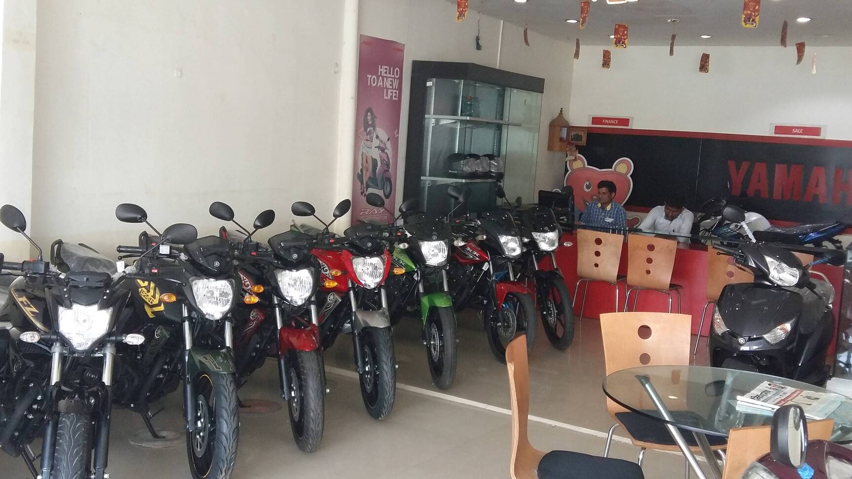 hero showroom narela