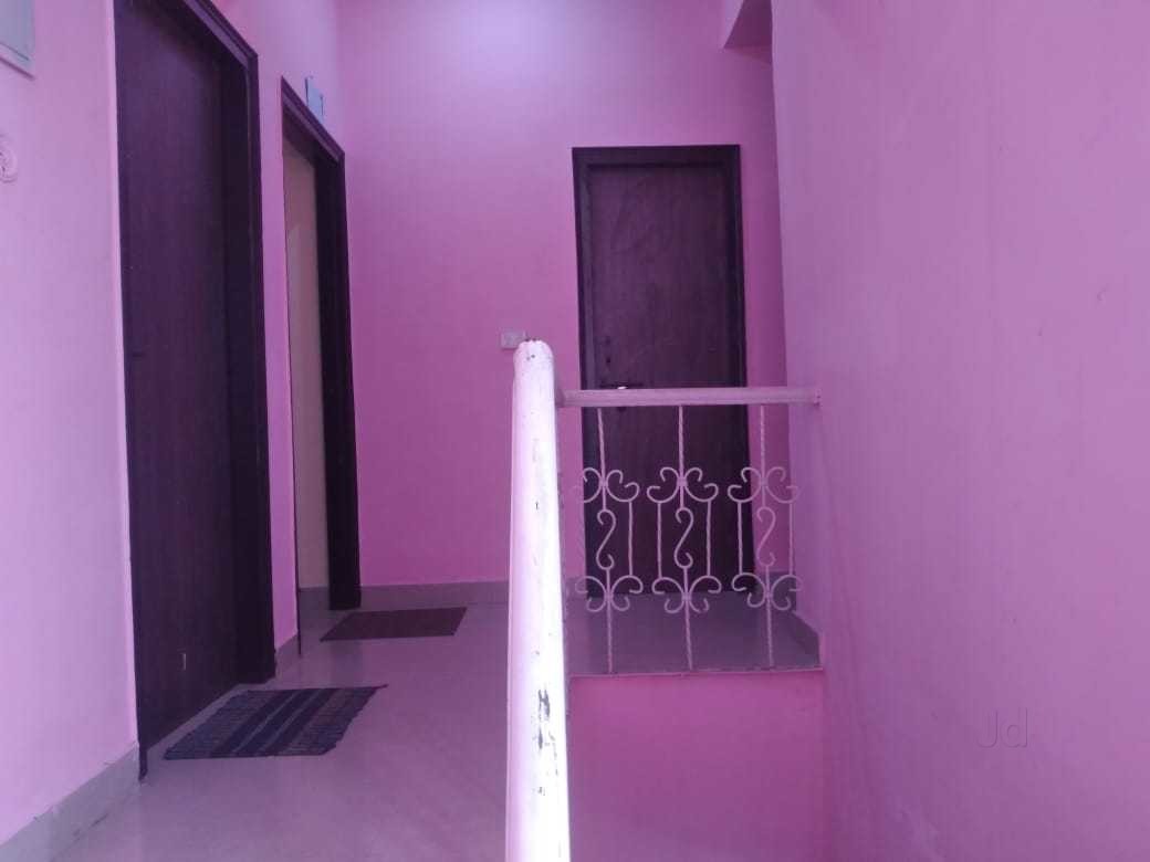 Safe Zone Foundation Photos, Greater Noida, Delhi Pictures & Images