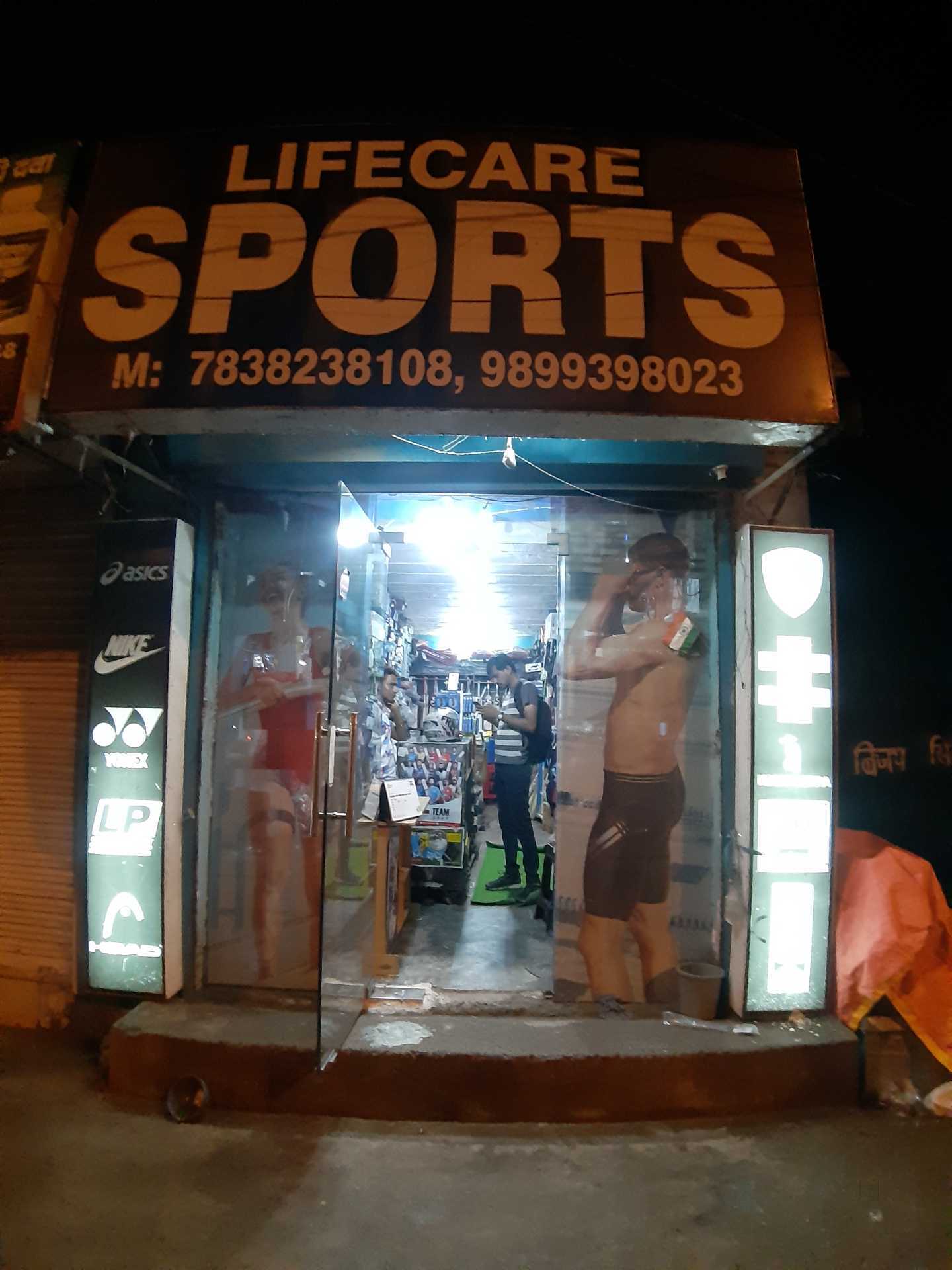 Nike Factory Store Chattarpur Readymade Garment Retailers In Delhi Justdial