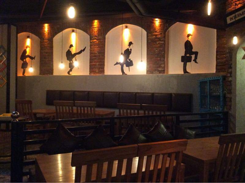 Top Candle Light Dinner in Vaishali Sector 4 Best Restaurants with