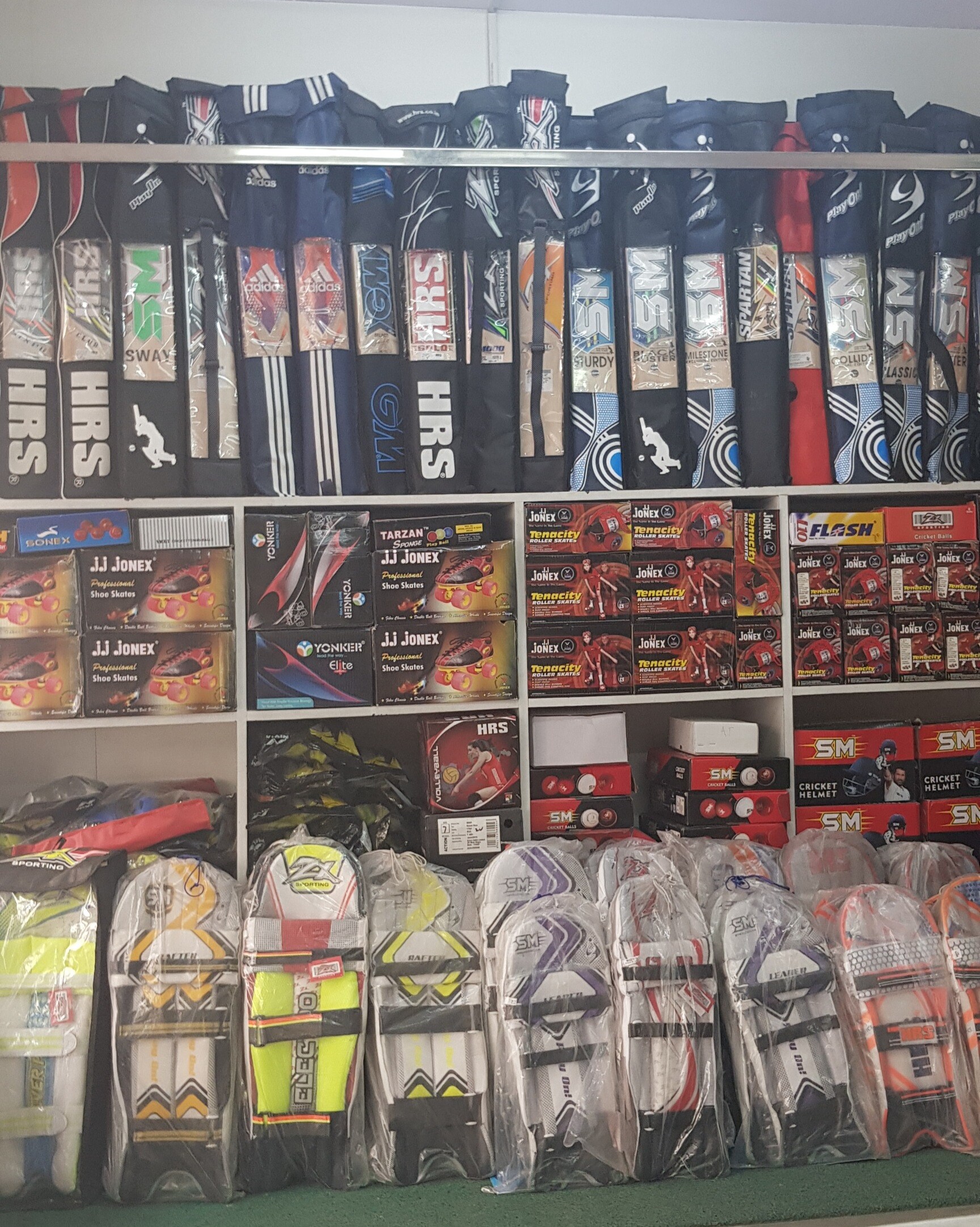 Nike Factory Store Chattarpur Readymade Garment Retailers In Delhi Justdial