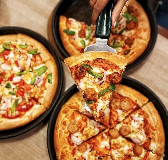 Pizza Hut Rajouri Garden Express Fasci Garden