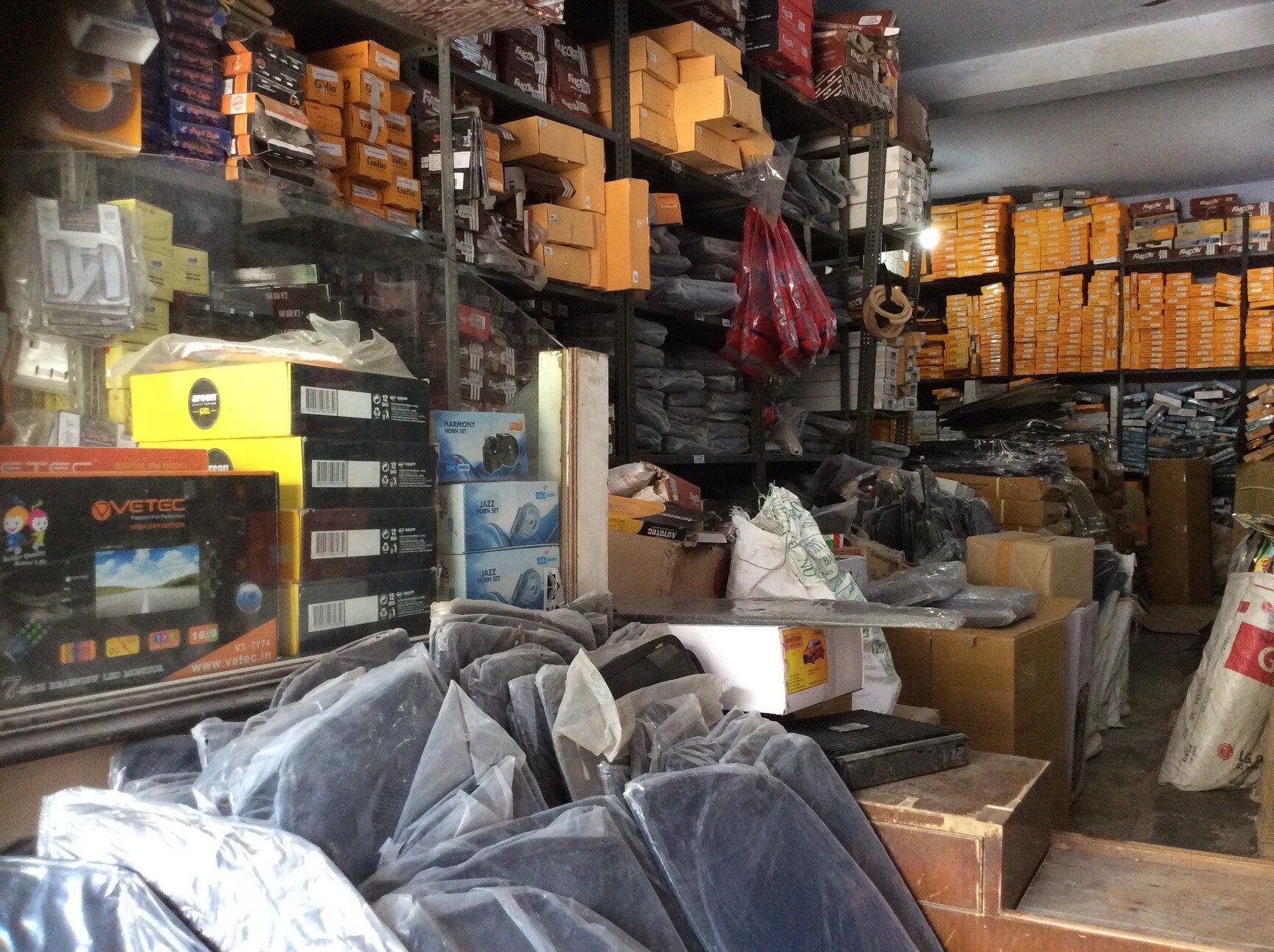 Top Car Accessory Dealers in Rani Bagh,Delhi Best Car Parts Dealers