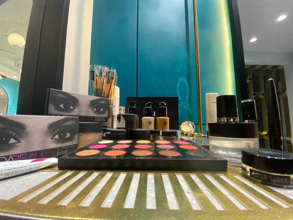 Top Groom Makeup Artists in Kirti Nagar Whs B Block Best Groom Makeup