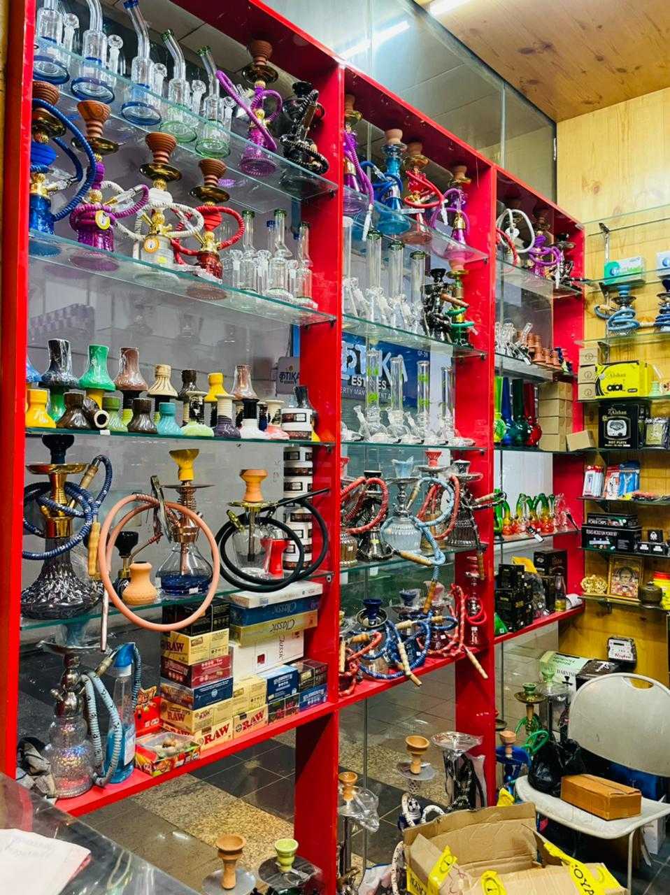 S G PAAN SMOKES Photos, Gurgaon HO, delhi Pictures & Images Gallery