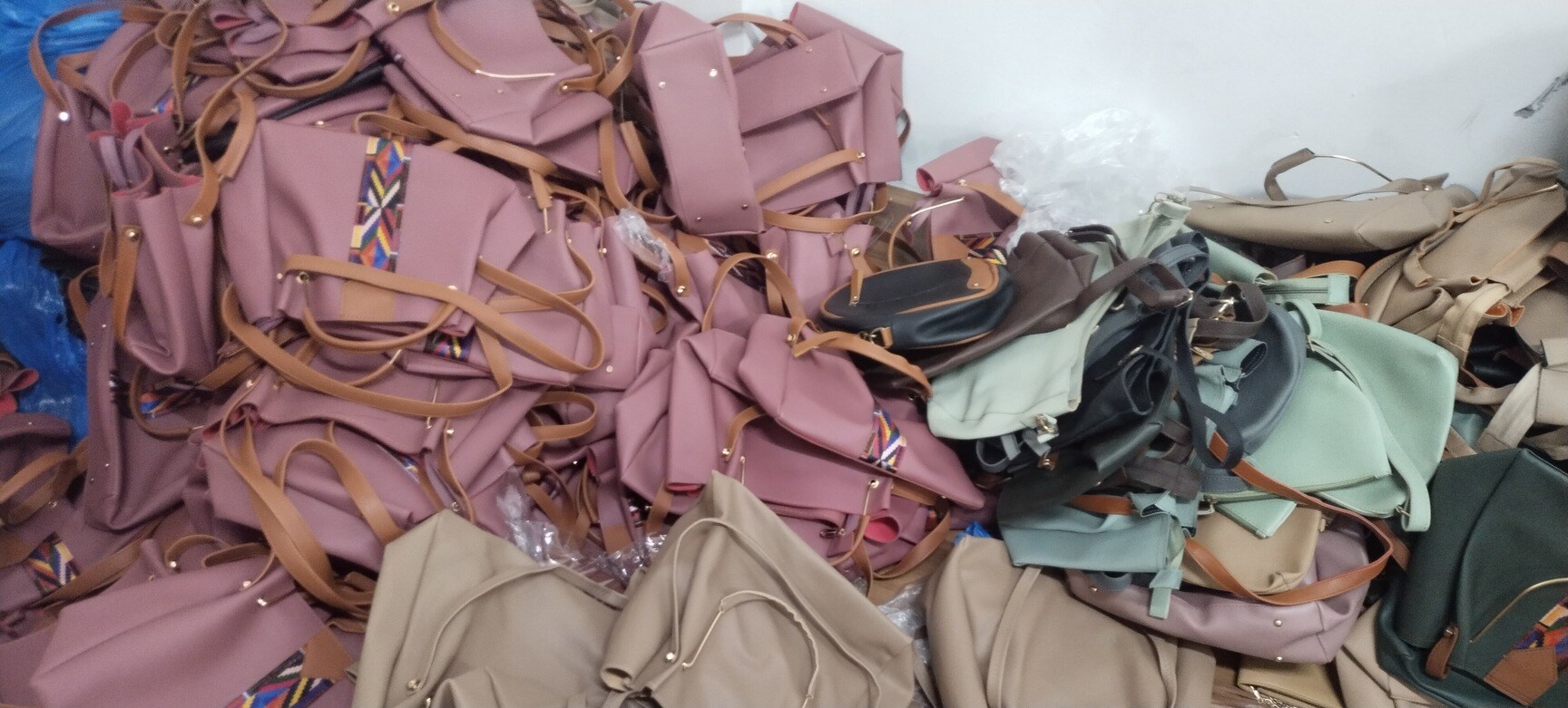 Aggregate 134+ mammon bags best 3tdesign.edu.vn