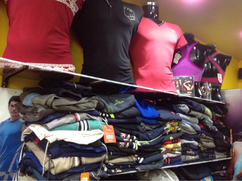 adidas factory outlet kalindi kunj