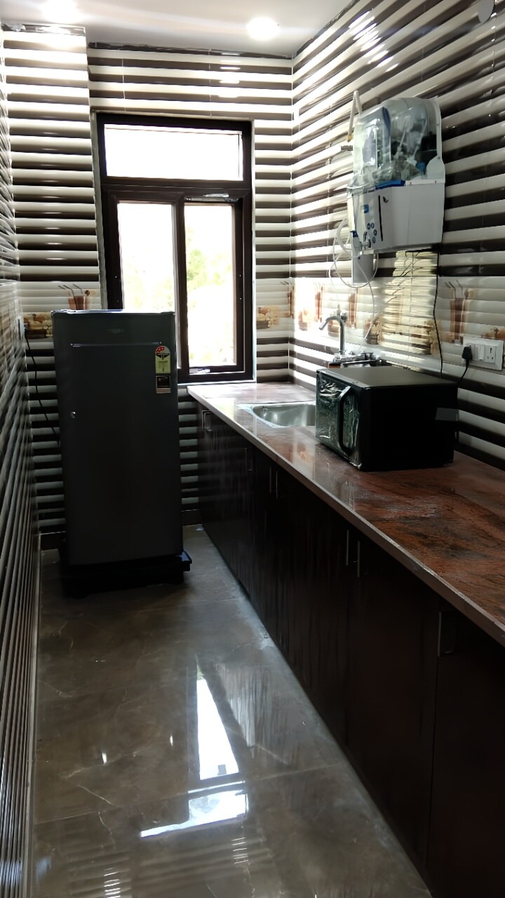 Happy Home Girls Pg Photos, Karol Bagh, delhi Pictures & Images