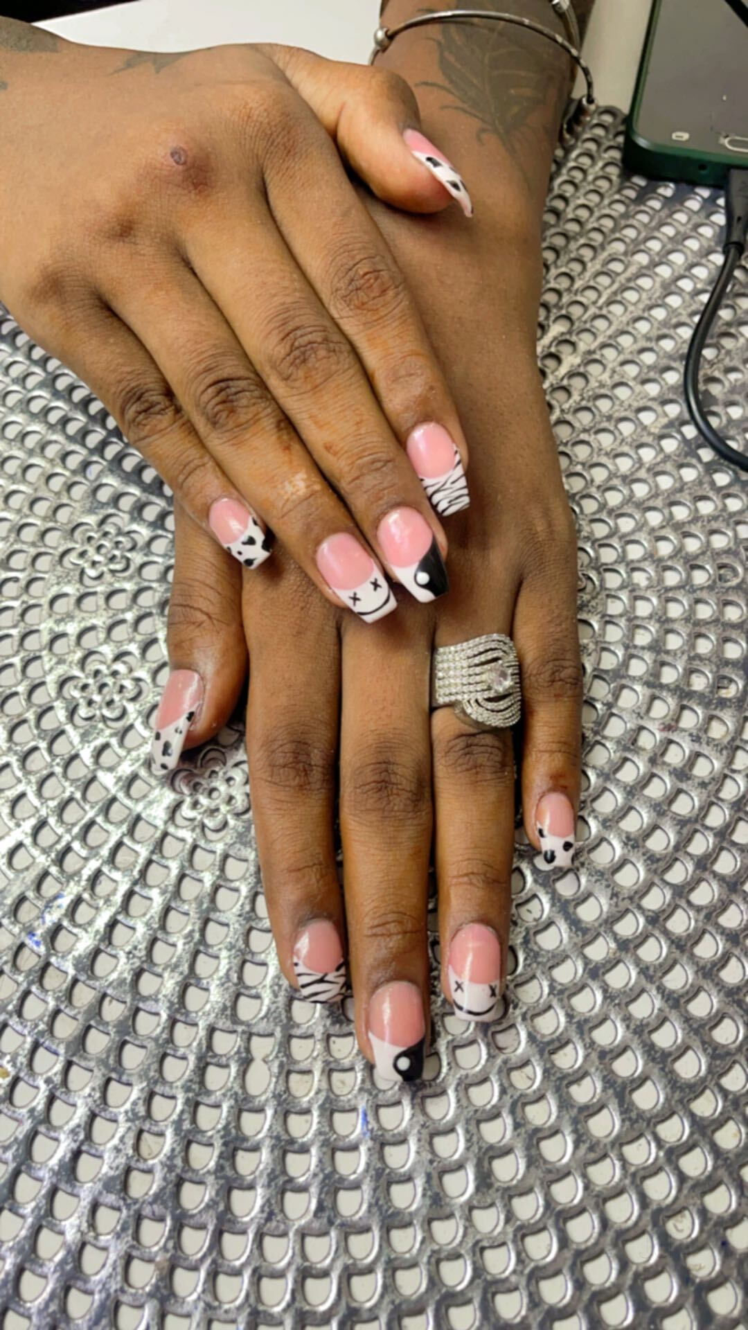 Nail Mechanics Photos, Laxmi Nagar, delhi Pictures & Images Gallery