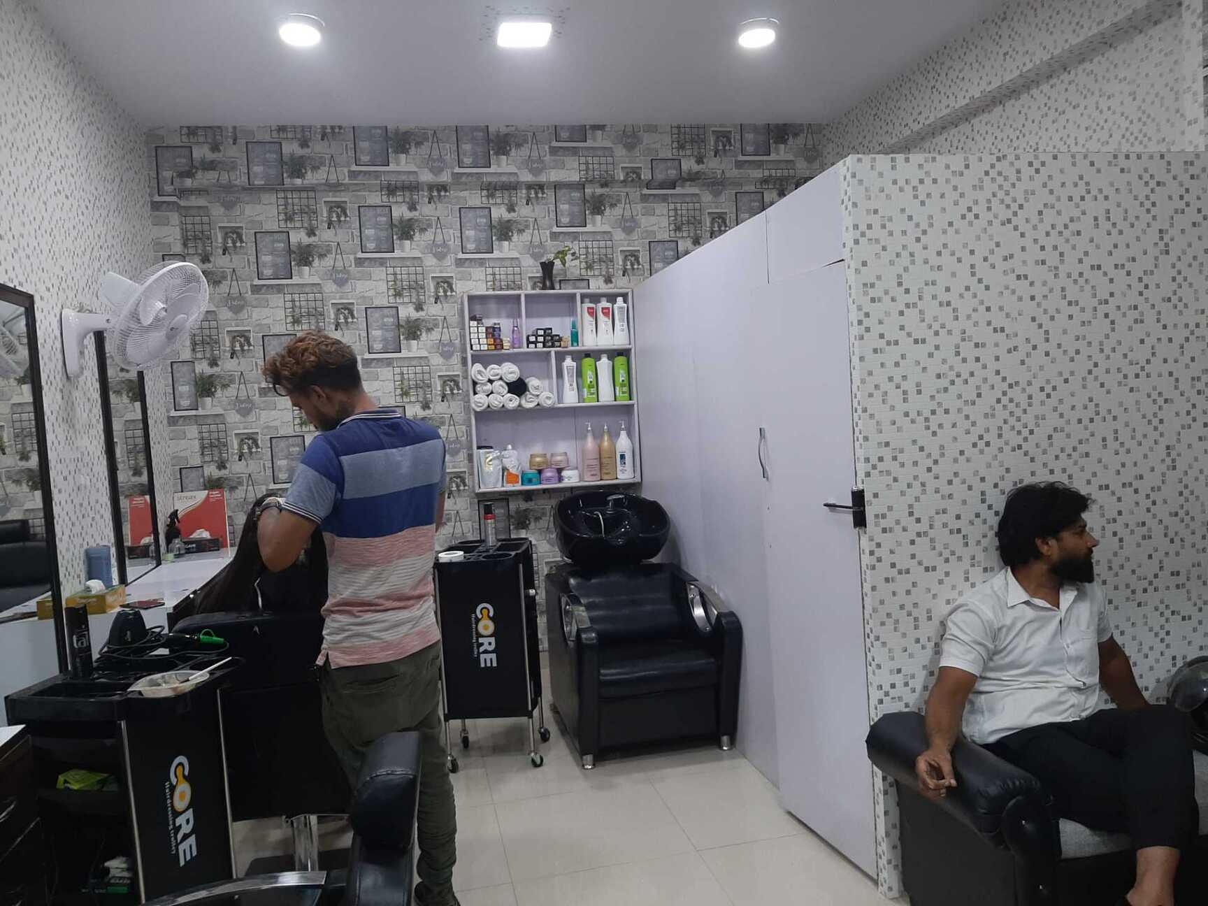 Avalon Unisex Studio Makeover Photos, Mayur Vihar Phase 1, delhi