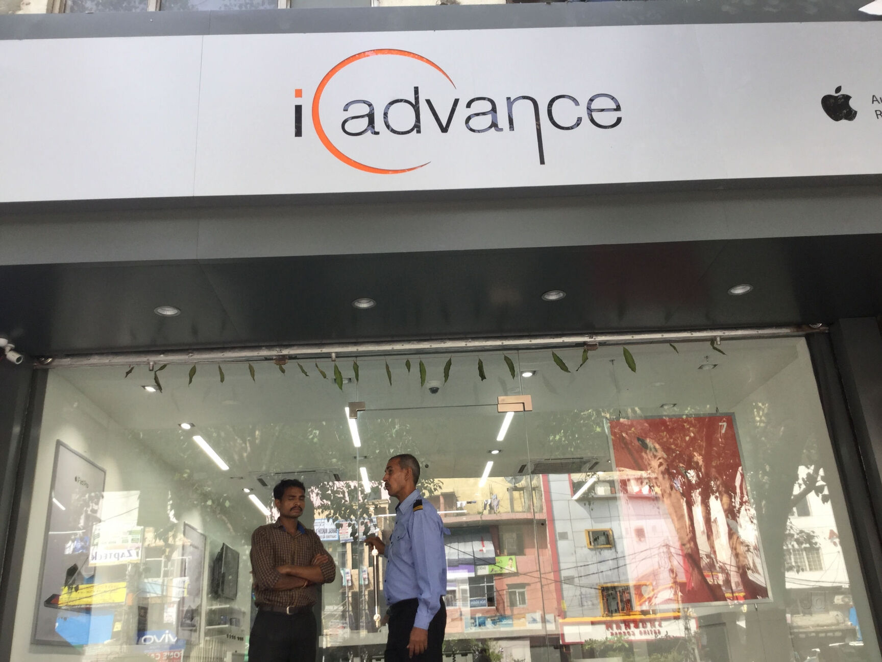 Top 10 Apple Laptop Dealers in Noida Sector 18 Best Apple Laptop