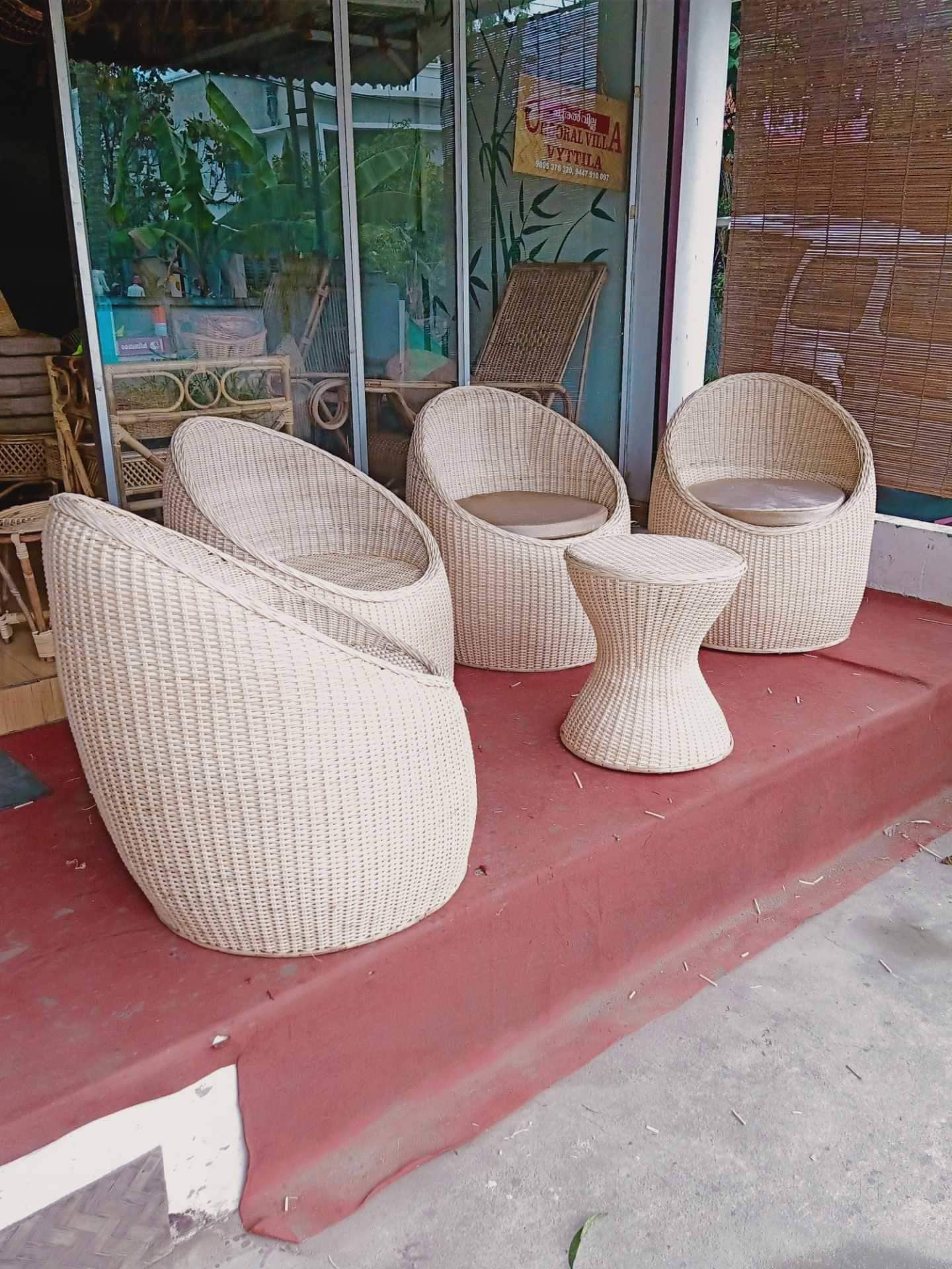 Top 100 Furniture Manufacturers in Kochi, Ernakulam फर्नीचर