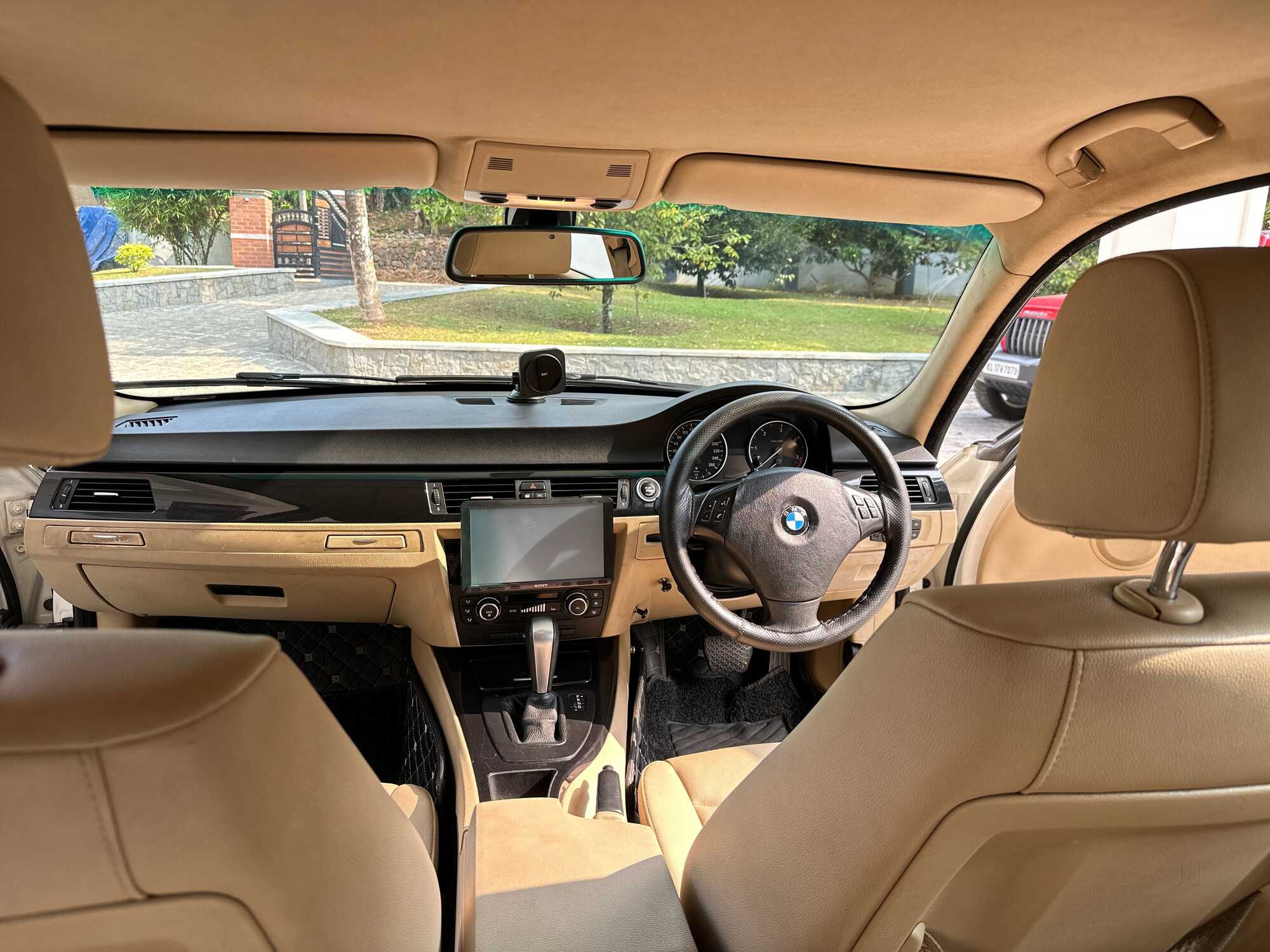 Top Mahindra Thar Car Rental in AluvaAsokapuram Best Mahindra Thar