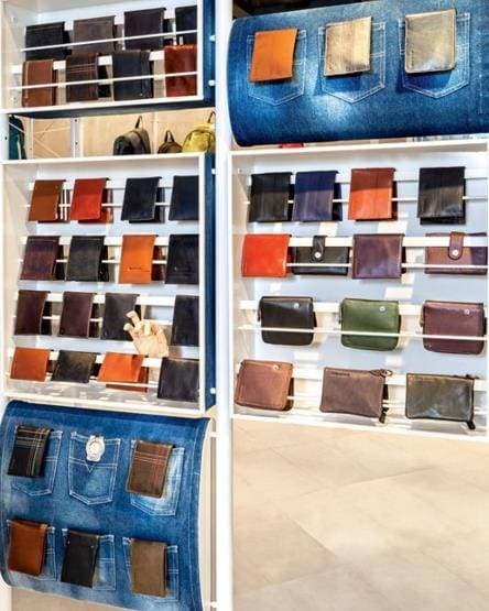 nearest fastrack showroom