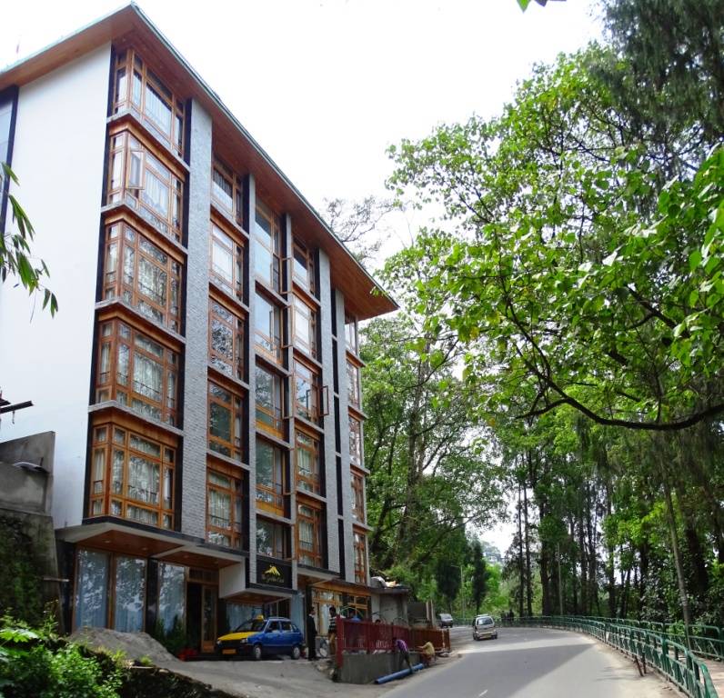 4 Star Hotels In Gangtok Book Online Hotel Rooms Accommodation 4 Star Hotels In Sikkim Manipal University Gangtok