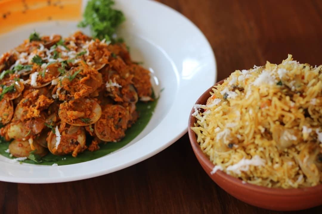 Top Seafood Restaurants in Donapaula Best Fish Restaurants Goa near