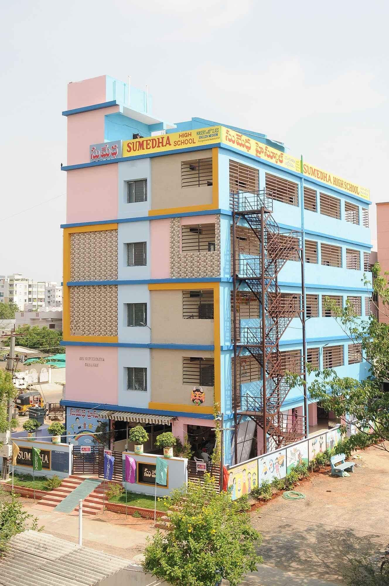 Sumedha High School Near Venugopala Swamy Temple At Agraharam, Guntur