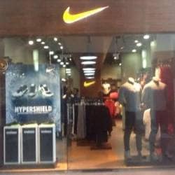 sector 14 nike factory outlet