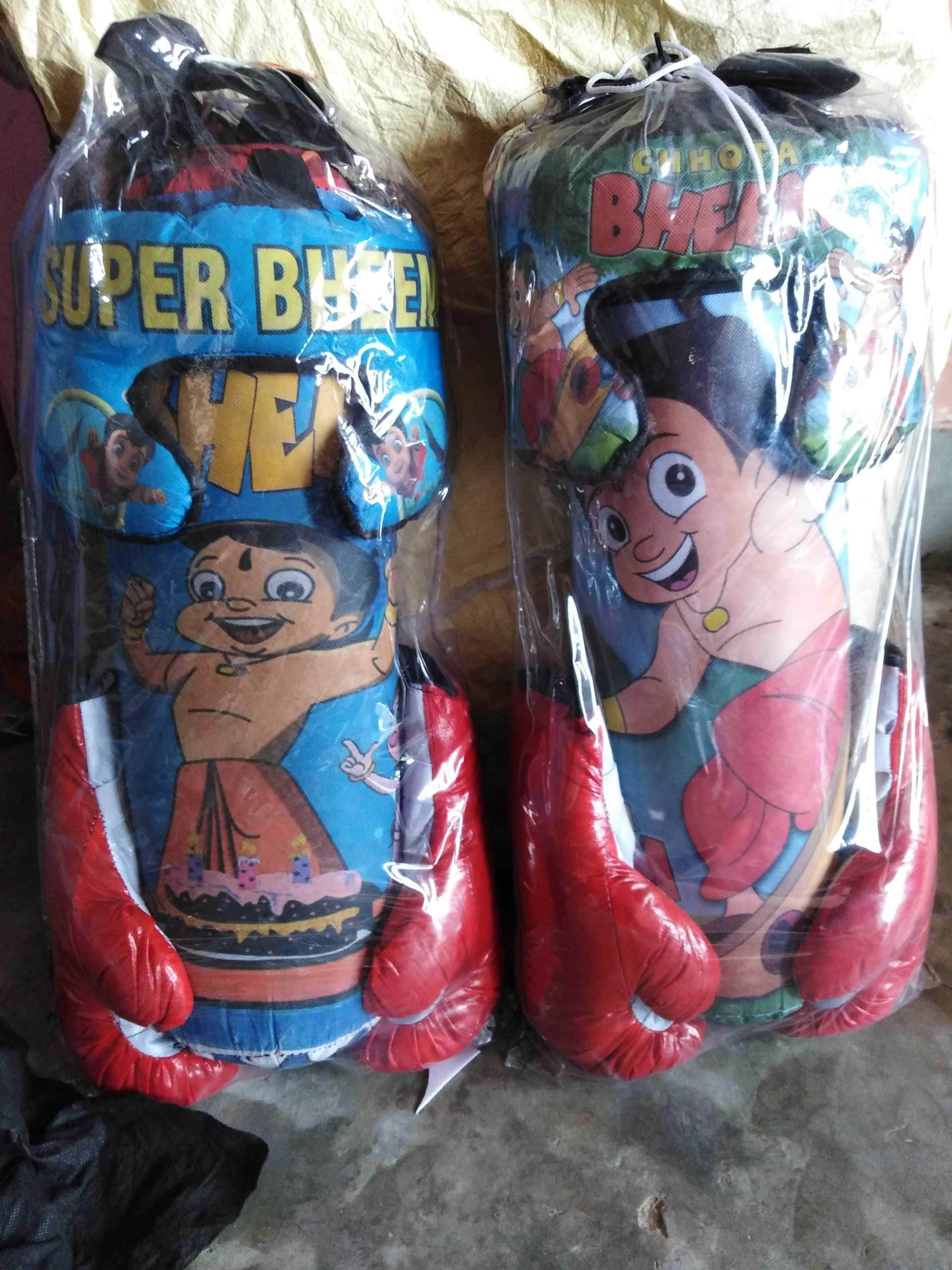 Boxing Speed Bag in Agra Durable, Adjustable High-Quality