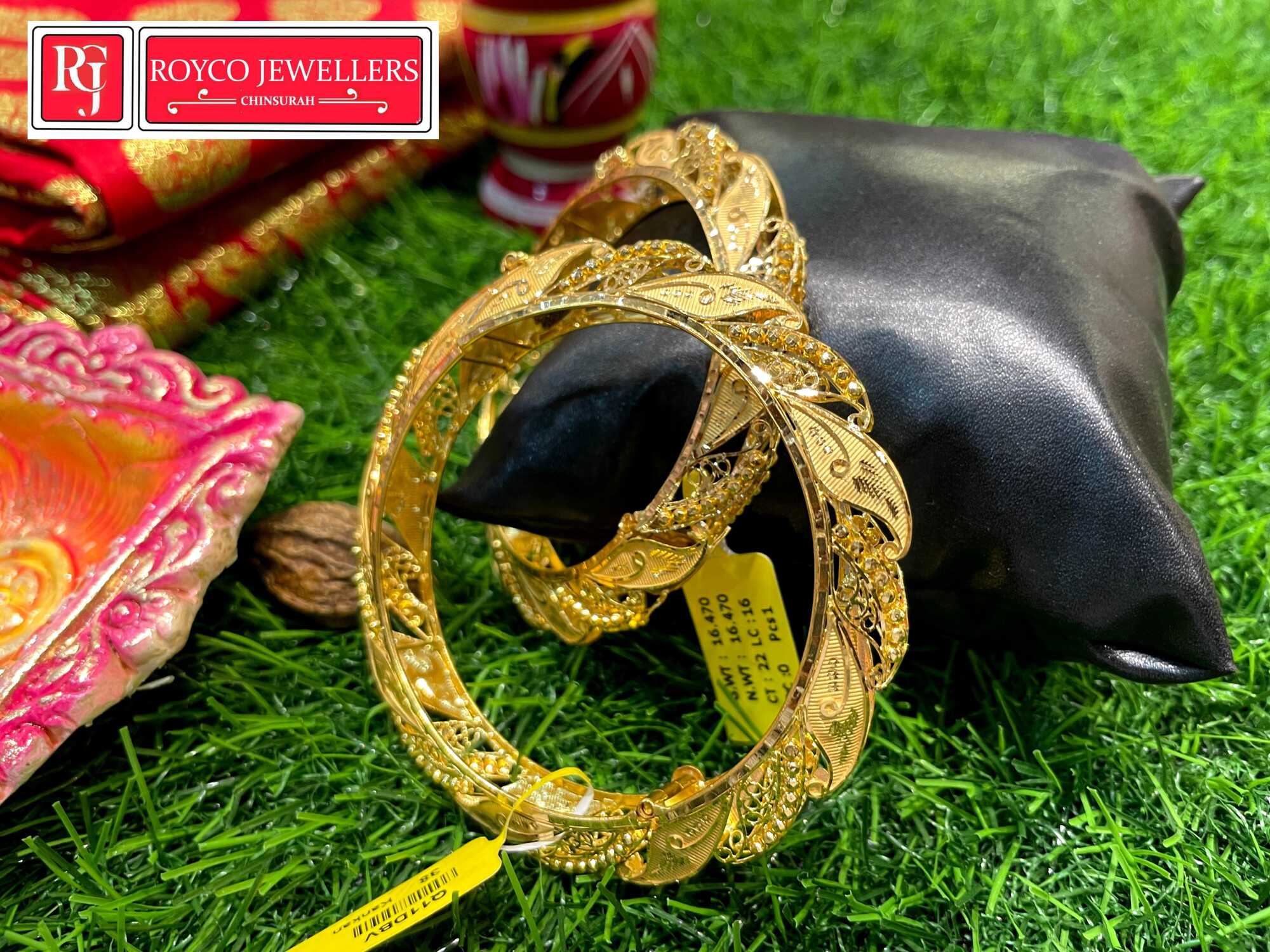 Pear Gemstone Pear Gem Stone Price Starting From Rs 1,000/Pc