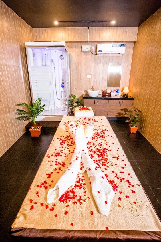 Top Russian Body Massage Centres in Dharwad Best Russian Body Spa near me Justdial