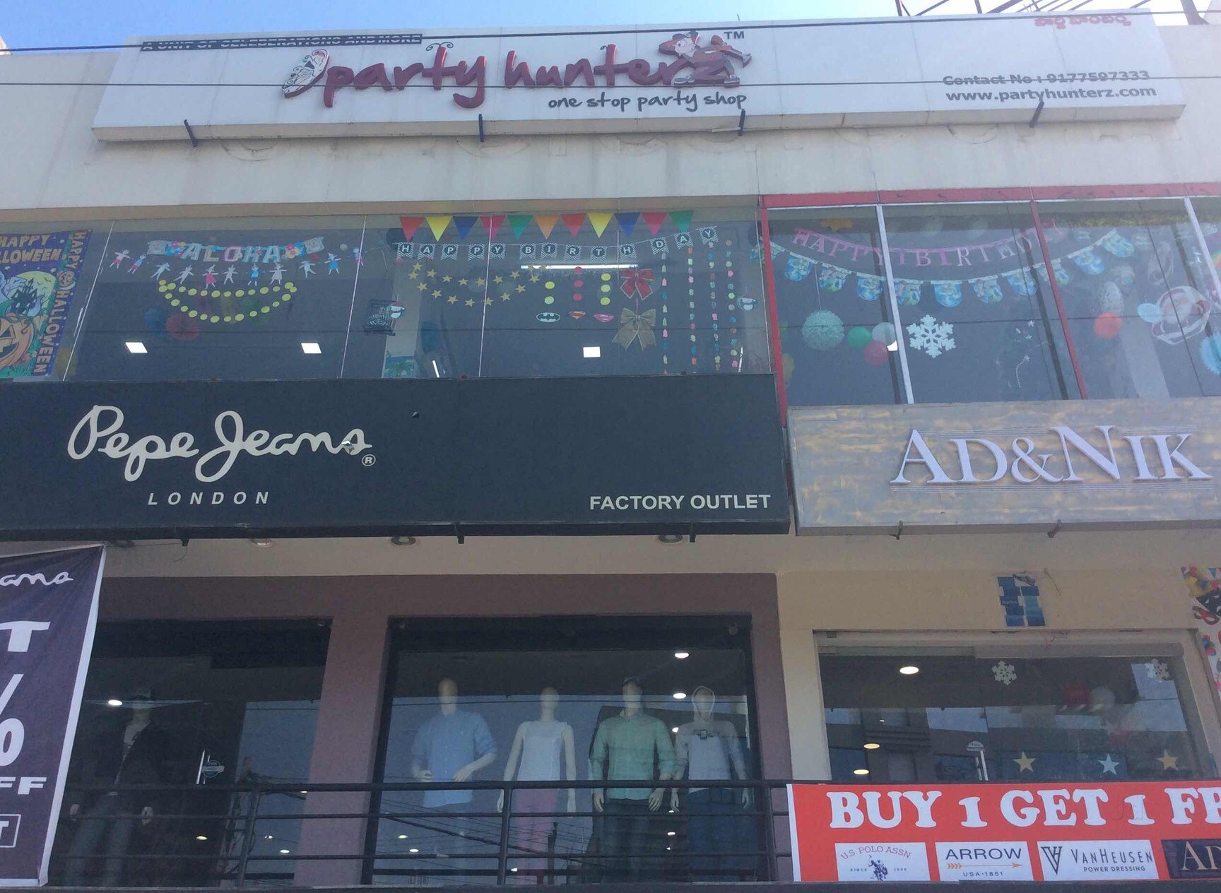 Catalogue Royal Party Shop & Birthday Party Decorations in Begum