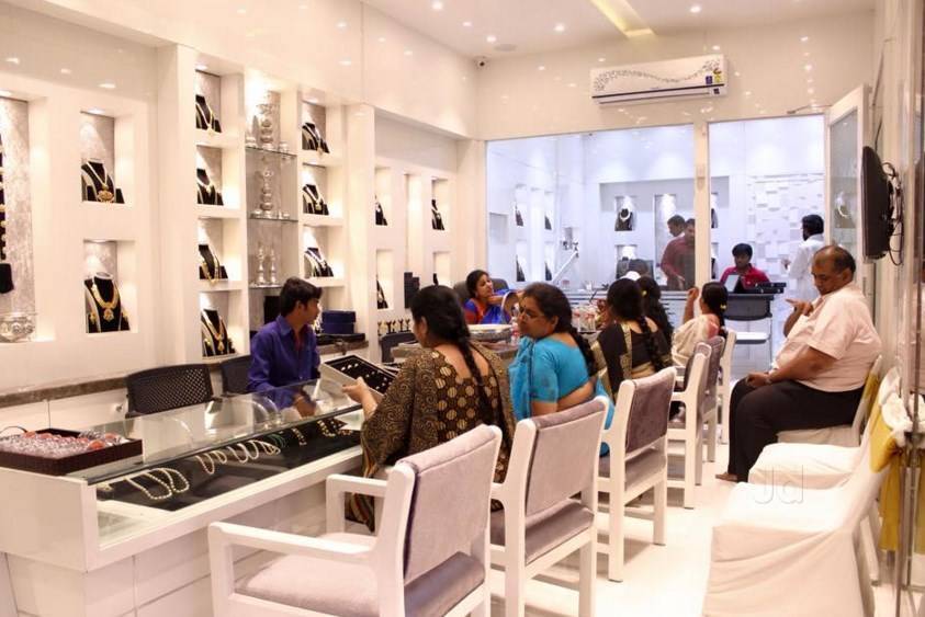 caratlane jubilee hills