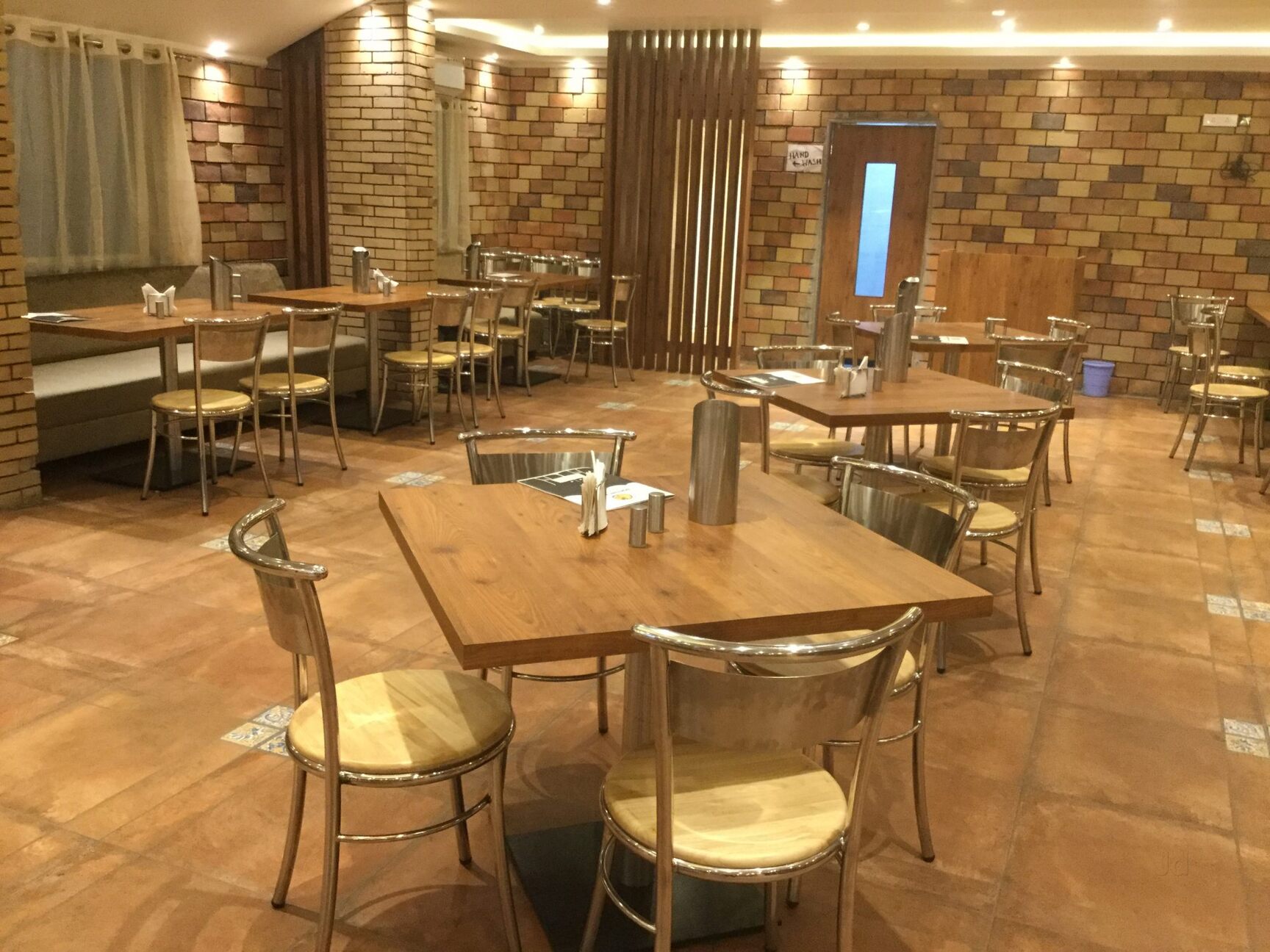 Top Pure Veg Thali Delivery Restaurants in Miyapur Best Pure Veg