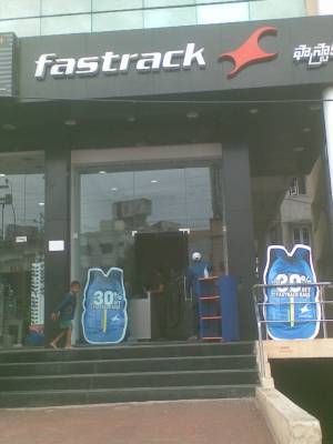 fastrack stores