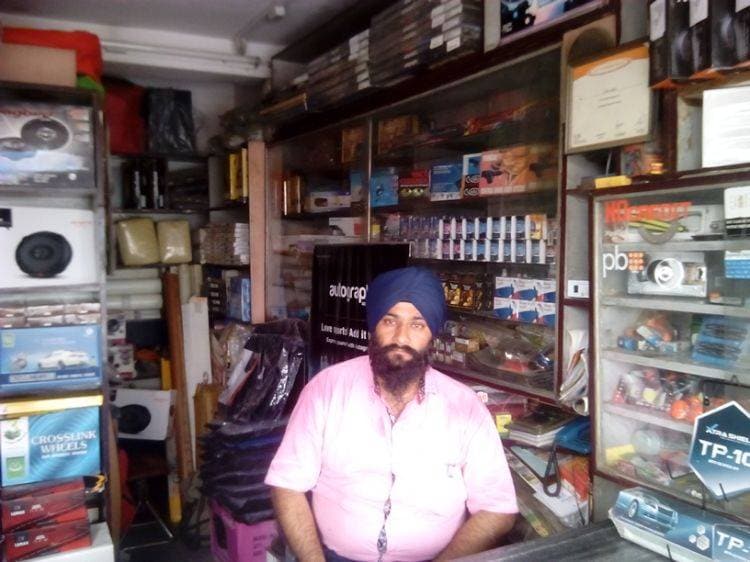 Details more than 142 classic car decor indore best vova.edu.vn