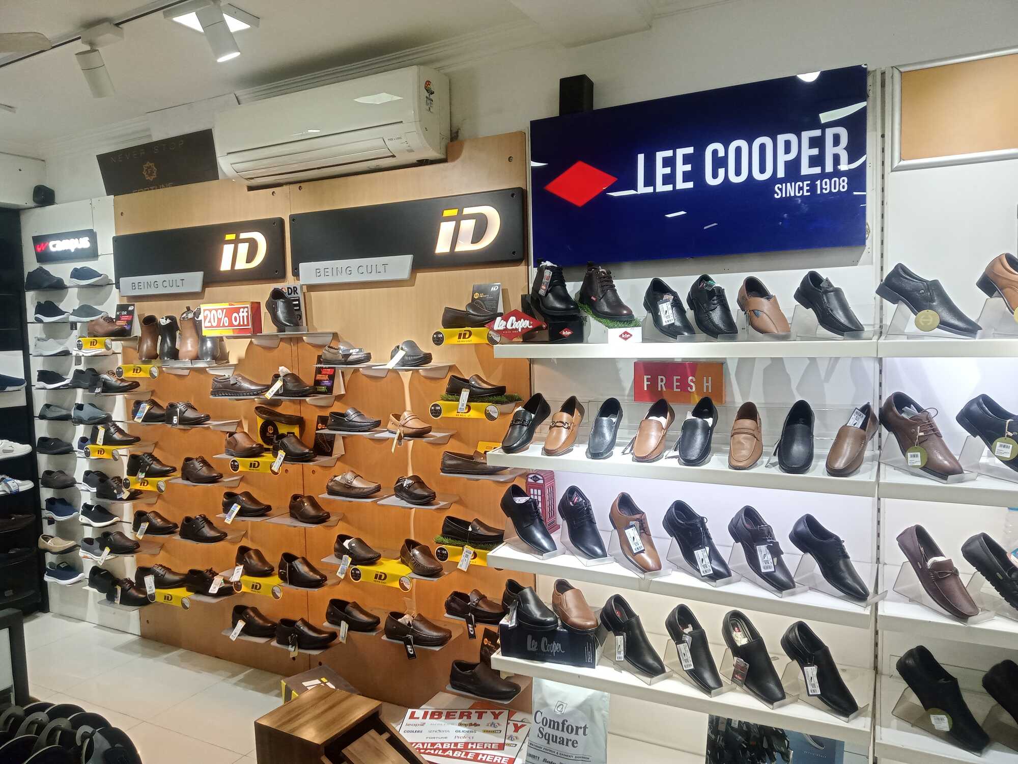 Liberty Men's Tan Formal Slipper (Size 10/44, 2077026166) in