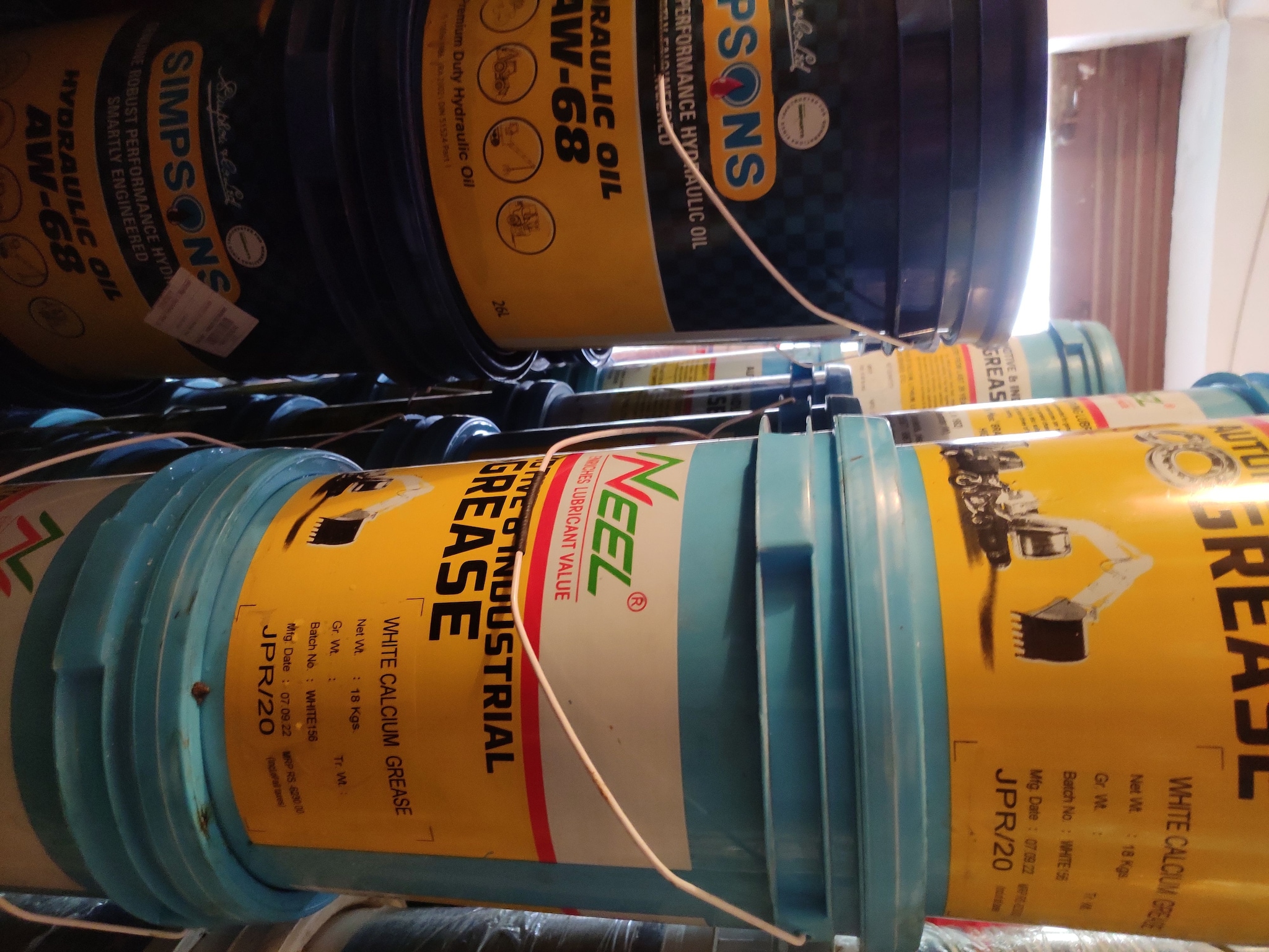 Top Castrol Lubricant Oil Dealers in Mansarovar Best Castrol