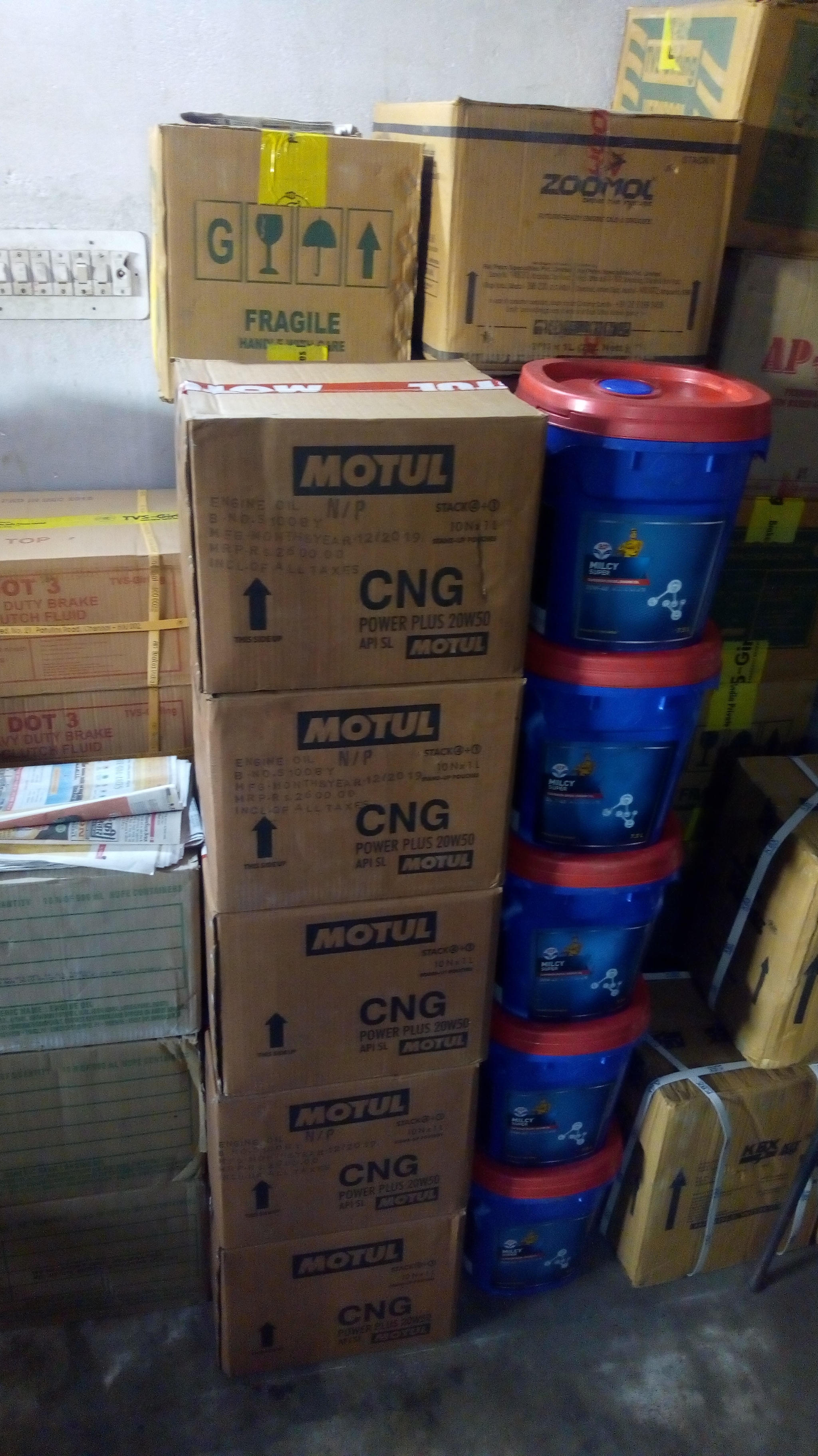 Top Castrol Lubricant Oil Dealers in Mansarovar Best Castrol