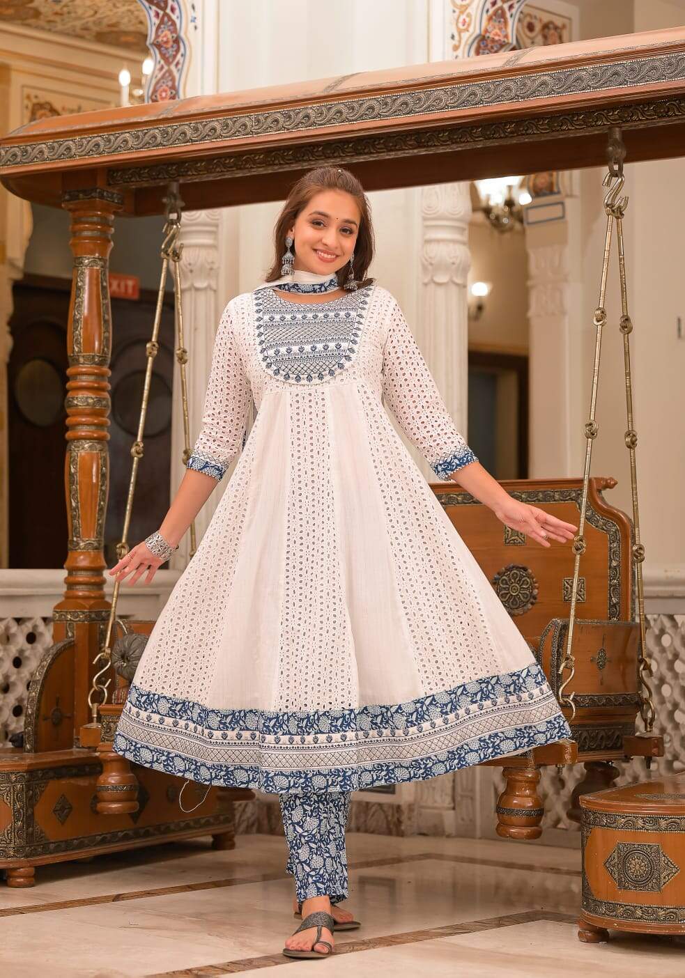 Aurelia Sleeveless Beige Ethnic Kurti Aurelia Sleeveless Beige