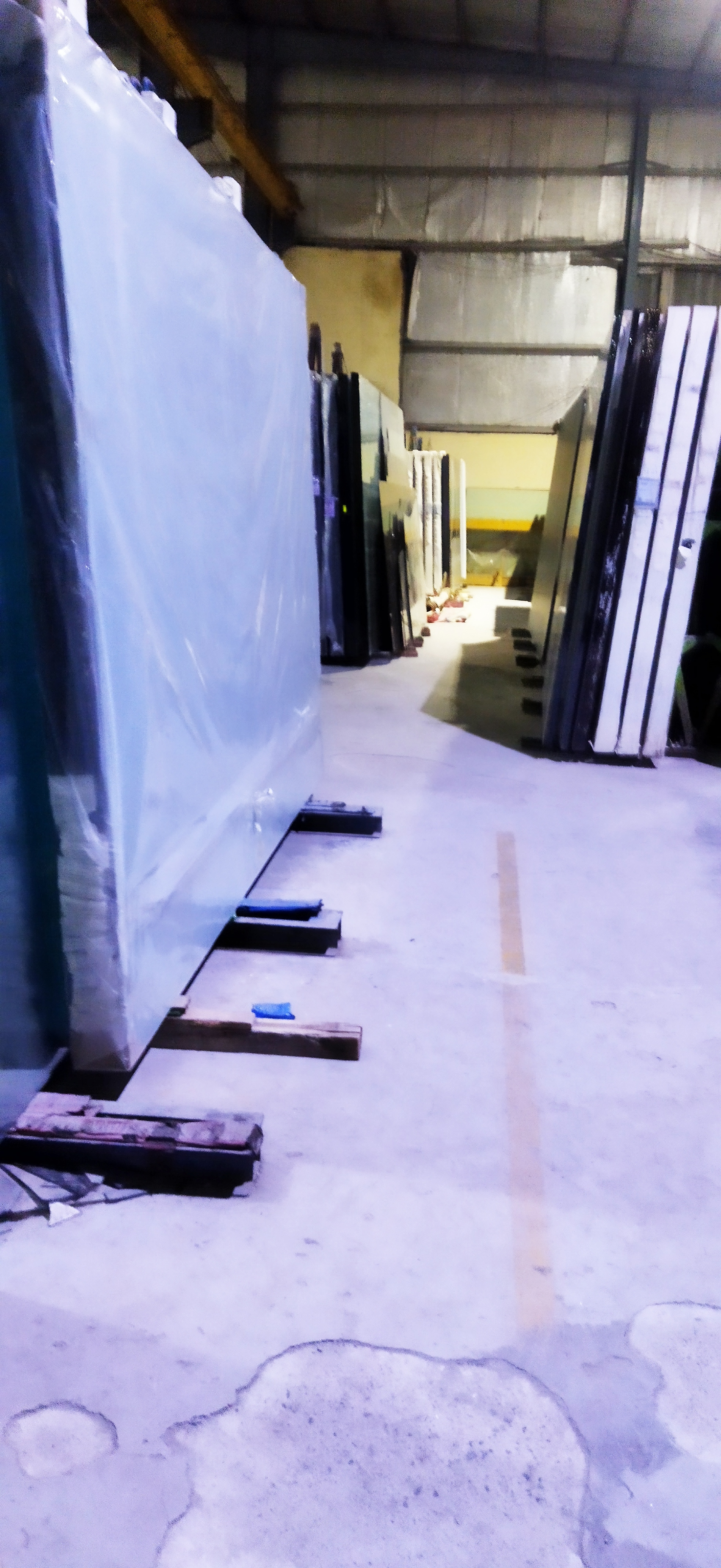 Top Coloured Glass Dealers in Pathankot कोलोउरेड गिलास डीलर्स