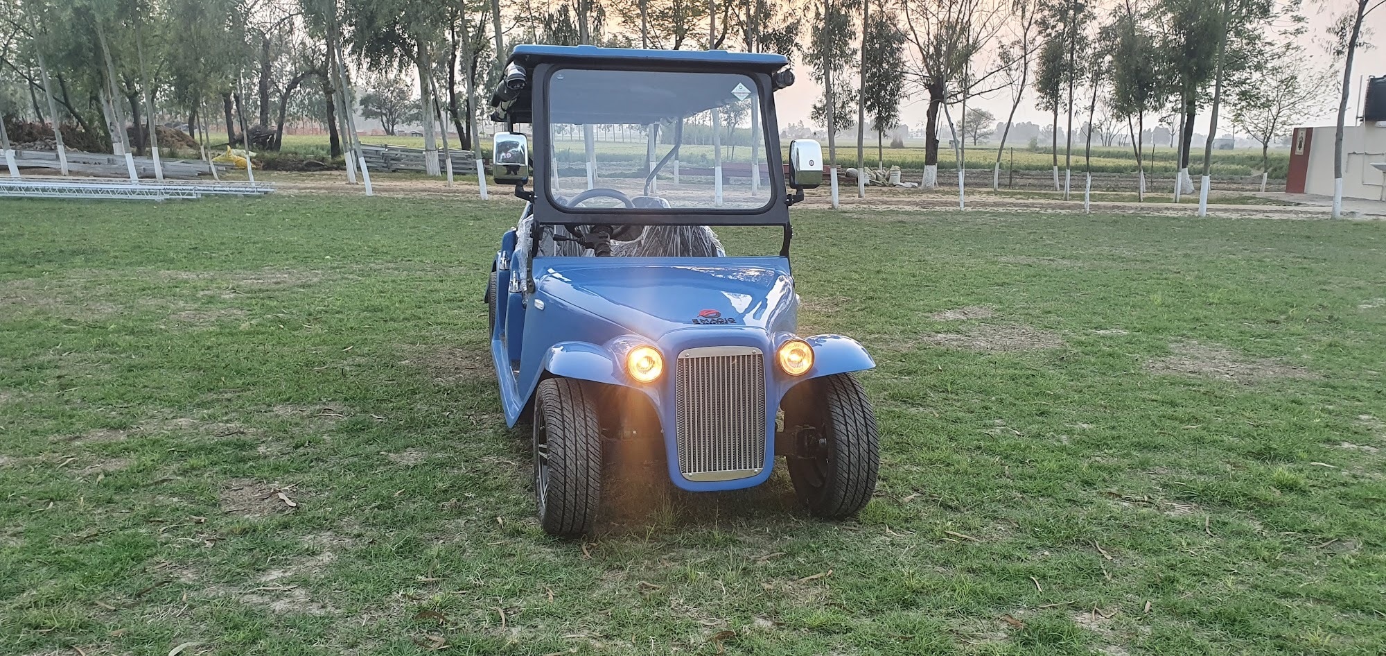 Diesel 33 Bus Price Starting From Rs 16 Find Verified