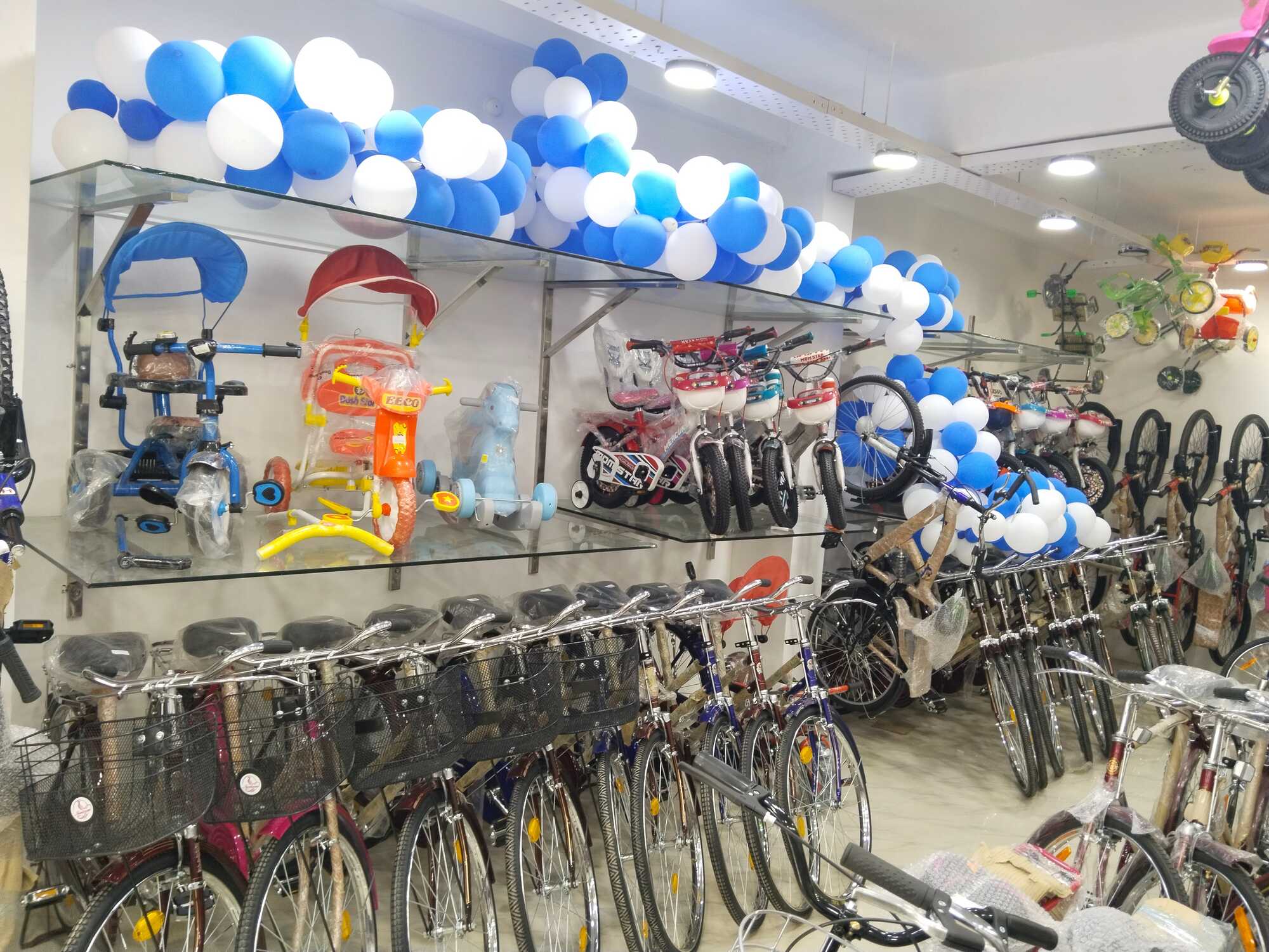 Cruiser Bicycles Price Starting From Rs Find Verified - Main Image