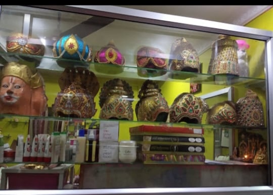 Top Beauty Parlours in Alapakkam Village - Best Ladies Beauty Parlours ...