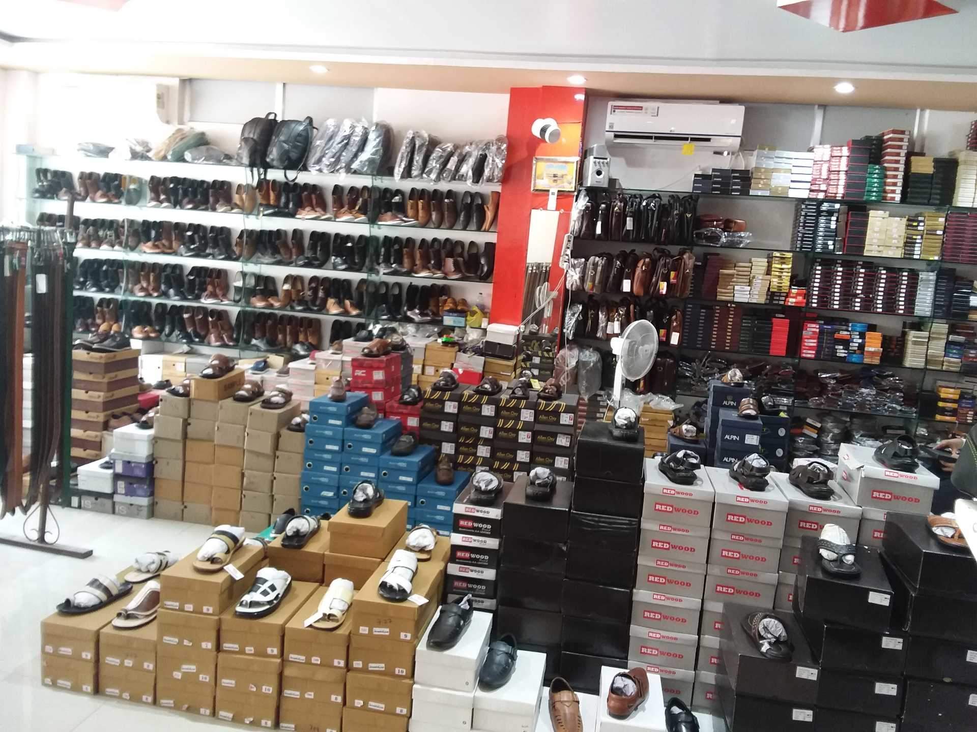 Black Saddles Price Starting From Rs 550/Pc Find Verified