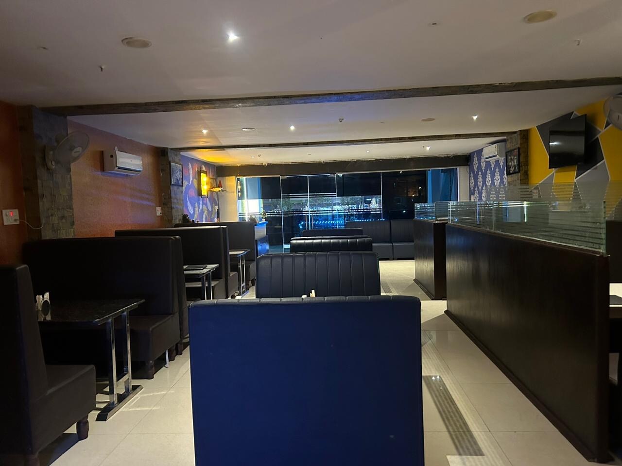 Top Restaurants in Chandrapuri Colony, Karimnagar Best Veg & Non Veg