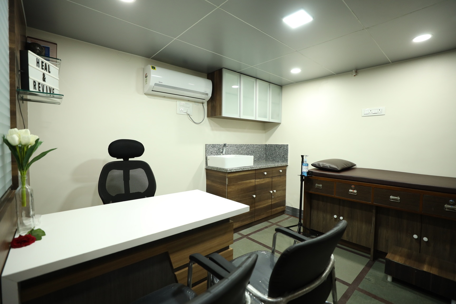 Top Rheumatologists For Osteoarthritis in Ooty Book Appointment