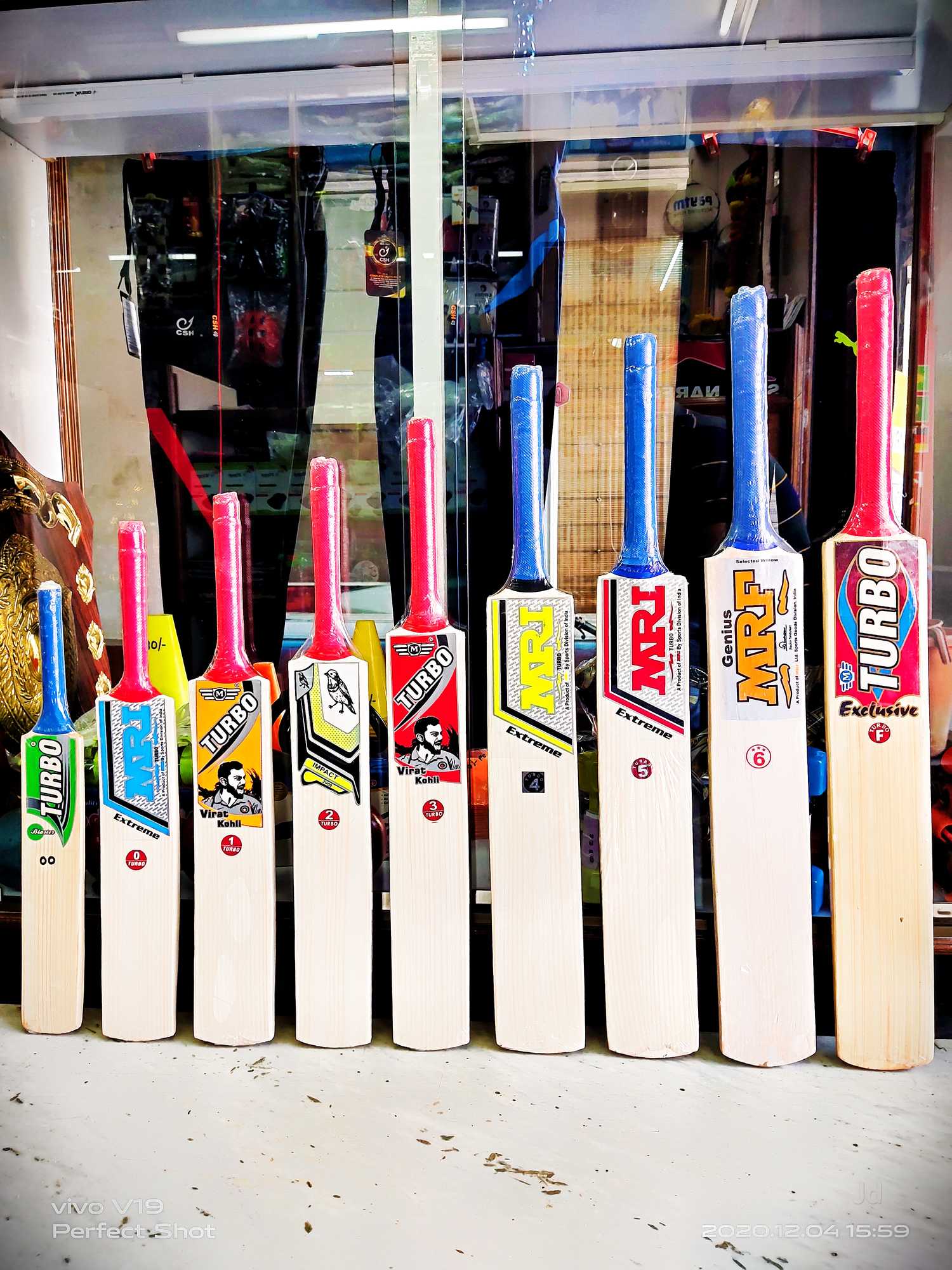 Catalogue Radha Sports World in Raviwar Peth , Kolhapur Justdial