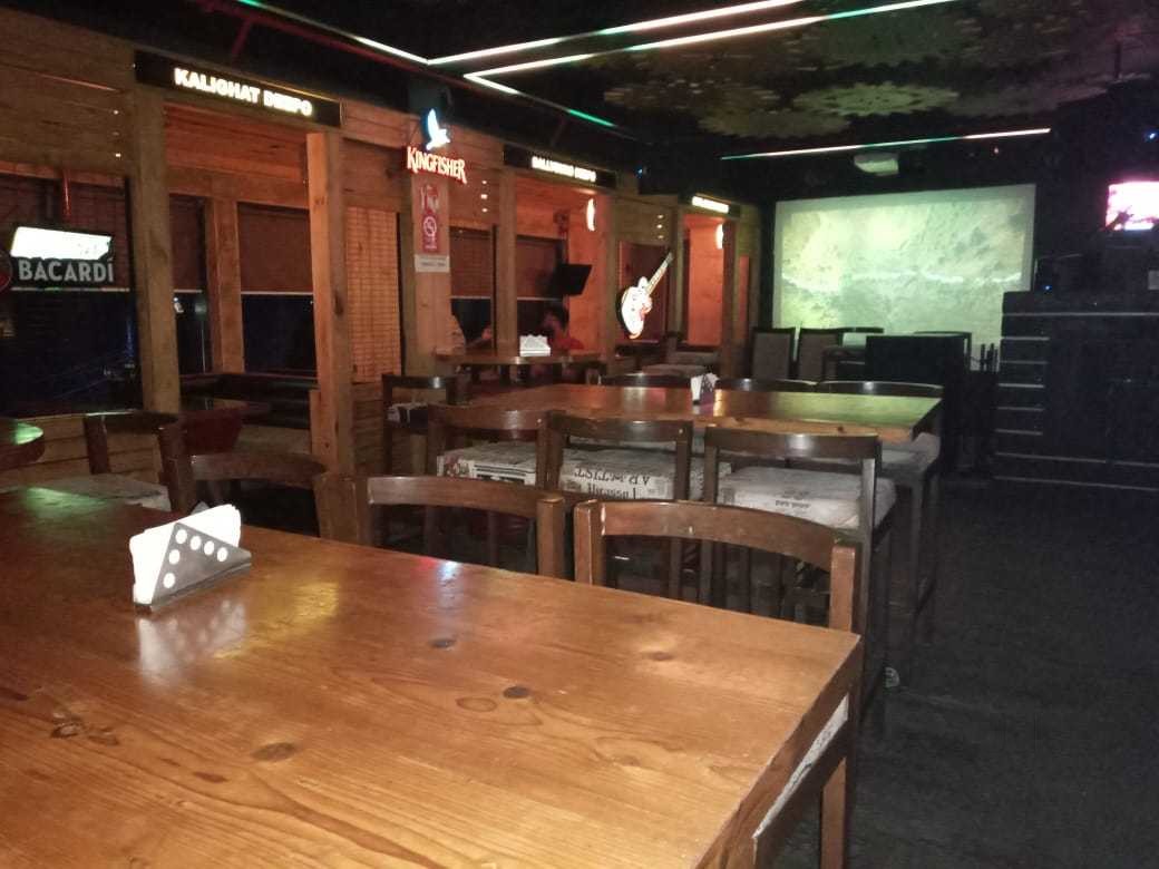 Top Bars Restaurants in Kolkata Best Family Restaurant And Bar near